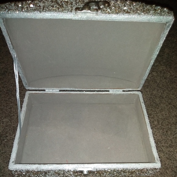 Silver Embellished Jewelry/ Keepsake Box - Picture 6 of 7